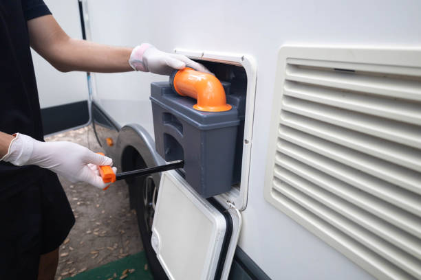 Portable Toilet Options We Offer in Brawley, CA